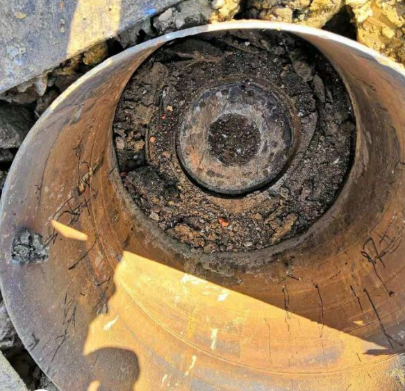 钢护筒在预应力管桩上浮复打中的应用