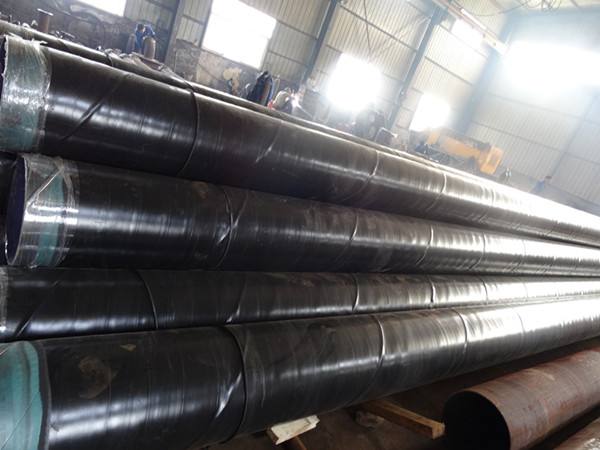 不同加工阶段对环氧煤沥青防腐钢管表面的影响