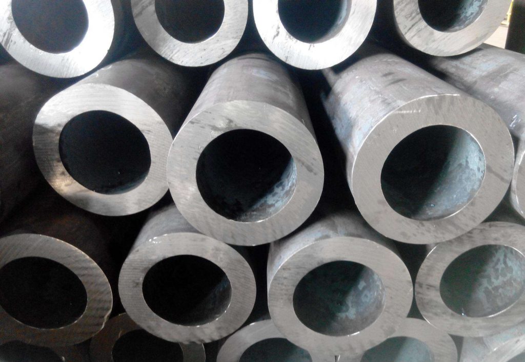 无缝钢管壁厚不均匀原因分析